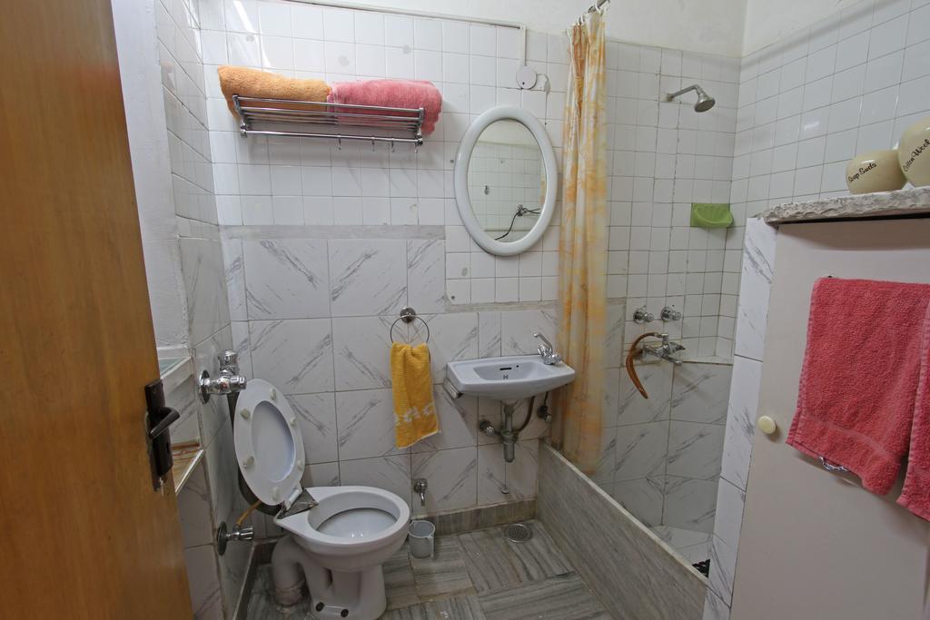 Nina Kochhar'S Homestay New Delhi Room photo